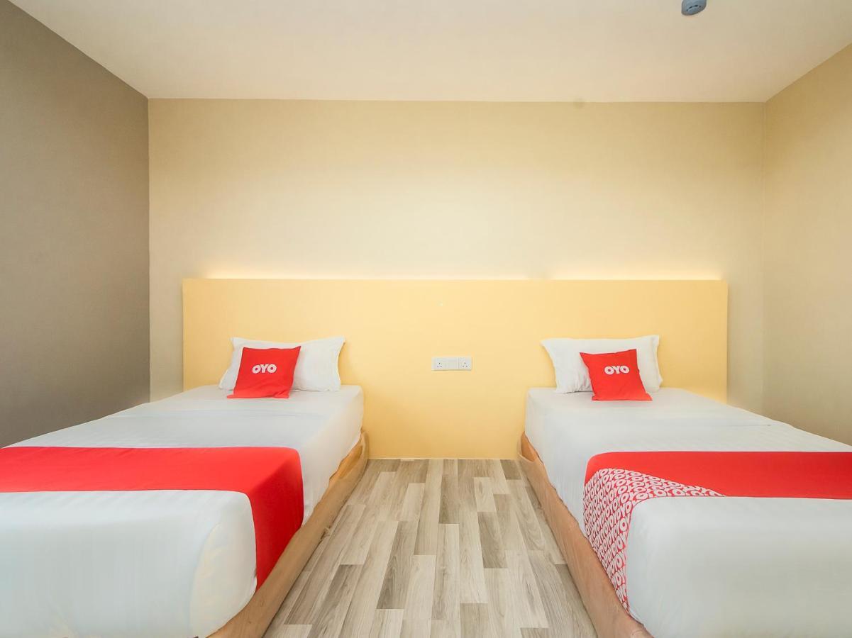 โอโย 90105 ทาวเวอร์มาส โฮเทล Hotel ซีบู ภายนอก รูปภาพ